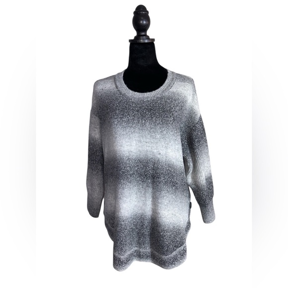 Liverpool Women's Ombré Black and White Gradient Sweater Size Large - Picture 1 of 11